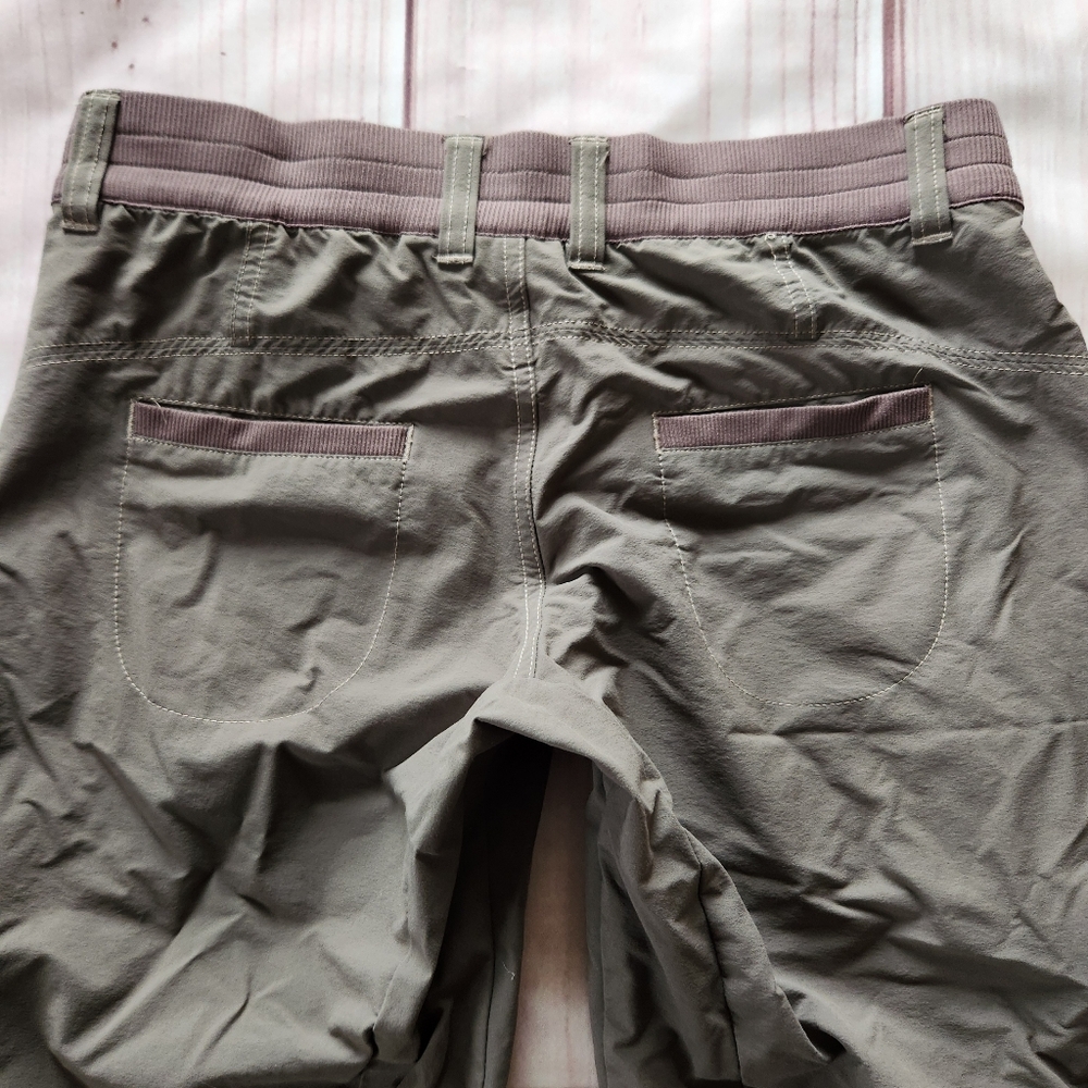 Kuhl "Durango Knicker" Capri Bermuda Cargo Short Khaki Brown | Women's Size 4 - Picture 5 of 10
